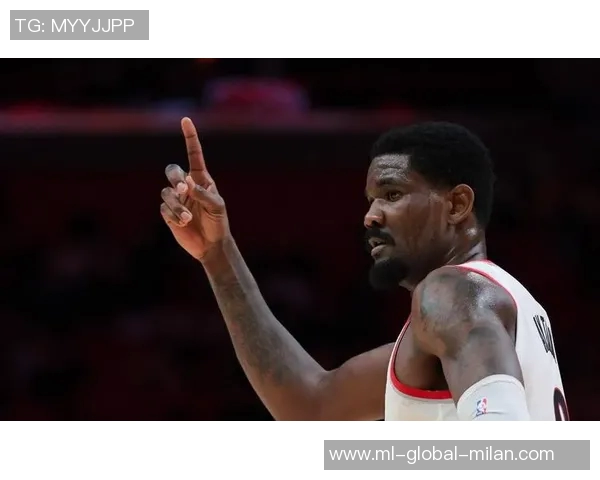 艾顿期待与东詹共同训练表示已做好充分准备静待机会到来 艾顿期待与东詹共同训练表示已做好充分准备静待机会到来