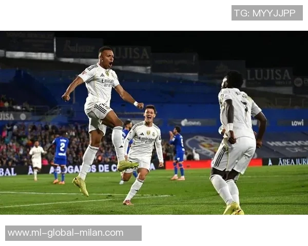 皇马坚持推动欧超联赛计划坚决反对西甲海外比赛的举办 皇马坚持推动欧超联赛计划坚决反对西甲海外比赛的举办