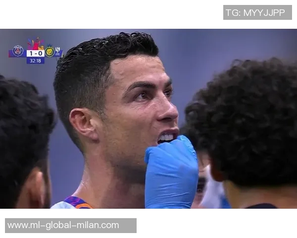 拳击教练：我很乐意和C罗坐下聊聊，我可以帮他提升心理素质