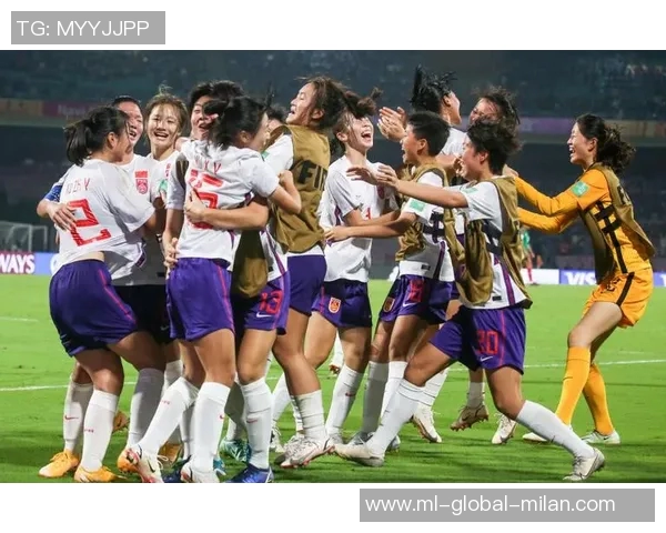 弗罗因德谈乌尔比希成长潜力并对麦克参加U17世界杯表示欣喜