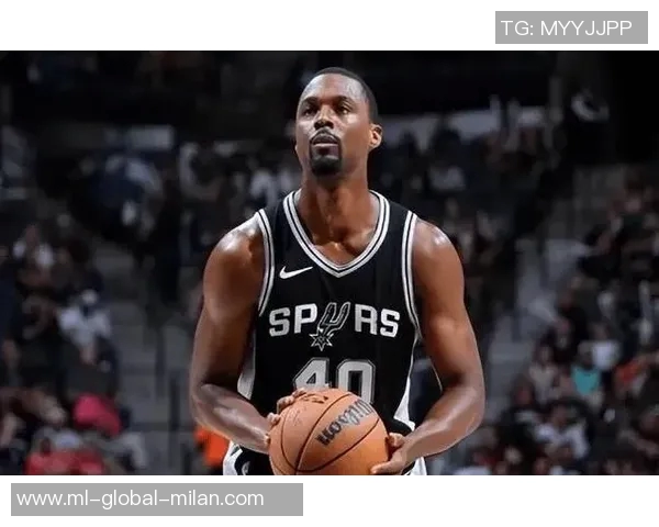 哈里森巴恩斯谈球队侵略性教练鼓励球员勇敢面对犯规挑战